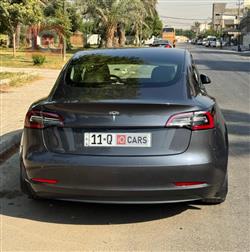 تێسلا مۆدێل 3